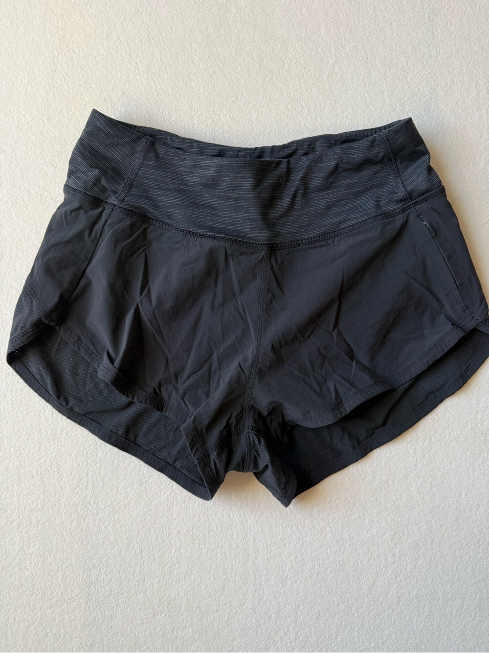 Outdoor voices Performance Running Shorts size small